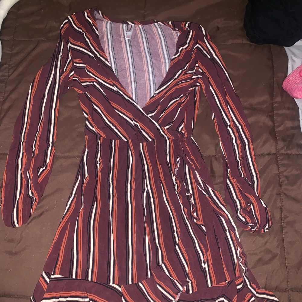 Super cute long sleeve dress